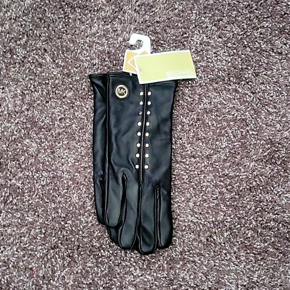 MICHAEL Michael Kors Accessories - COPY - Michael kors gloves